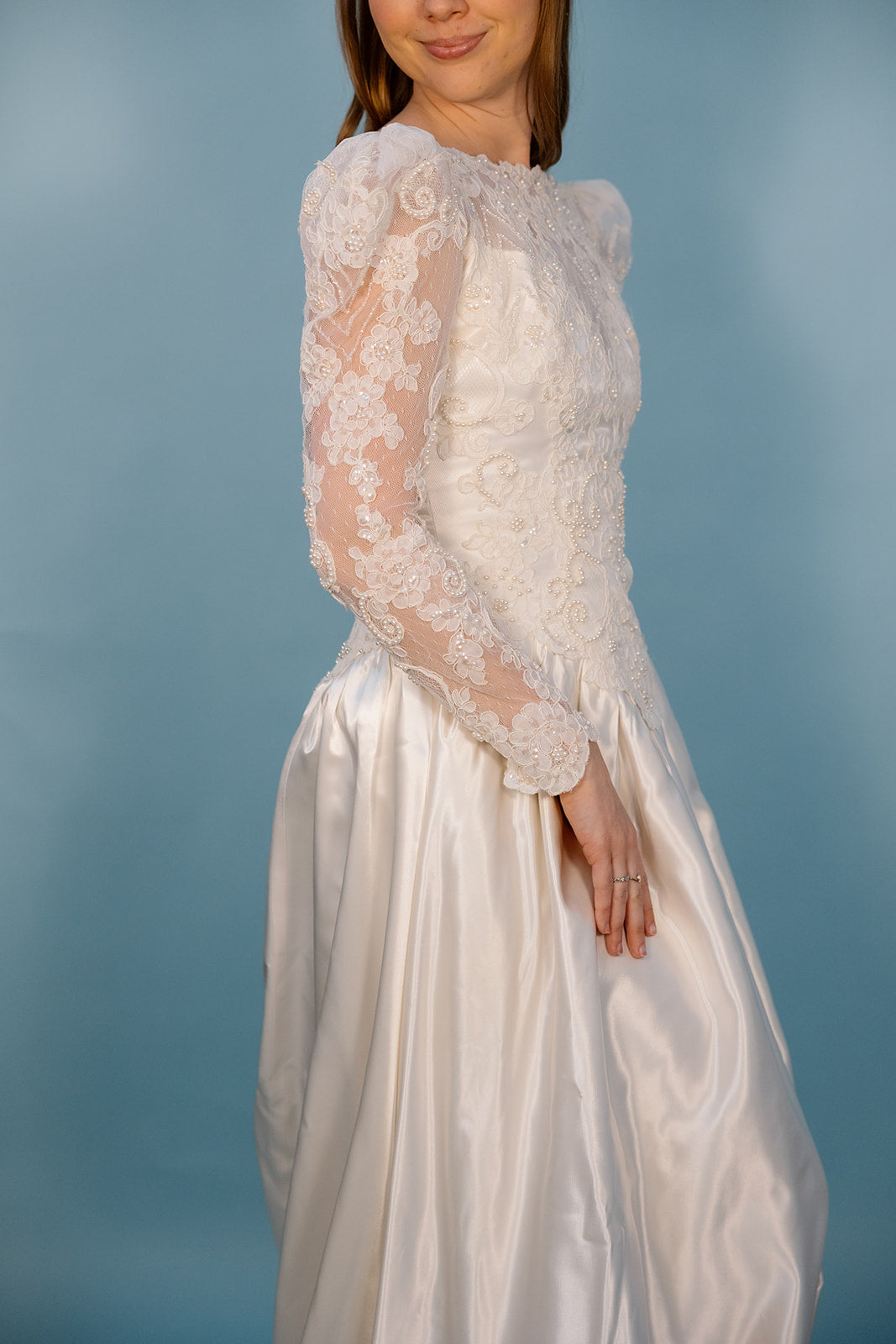 Pamela: 1992 Gown with Sweetheart Neckline & Beading