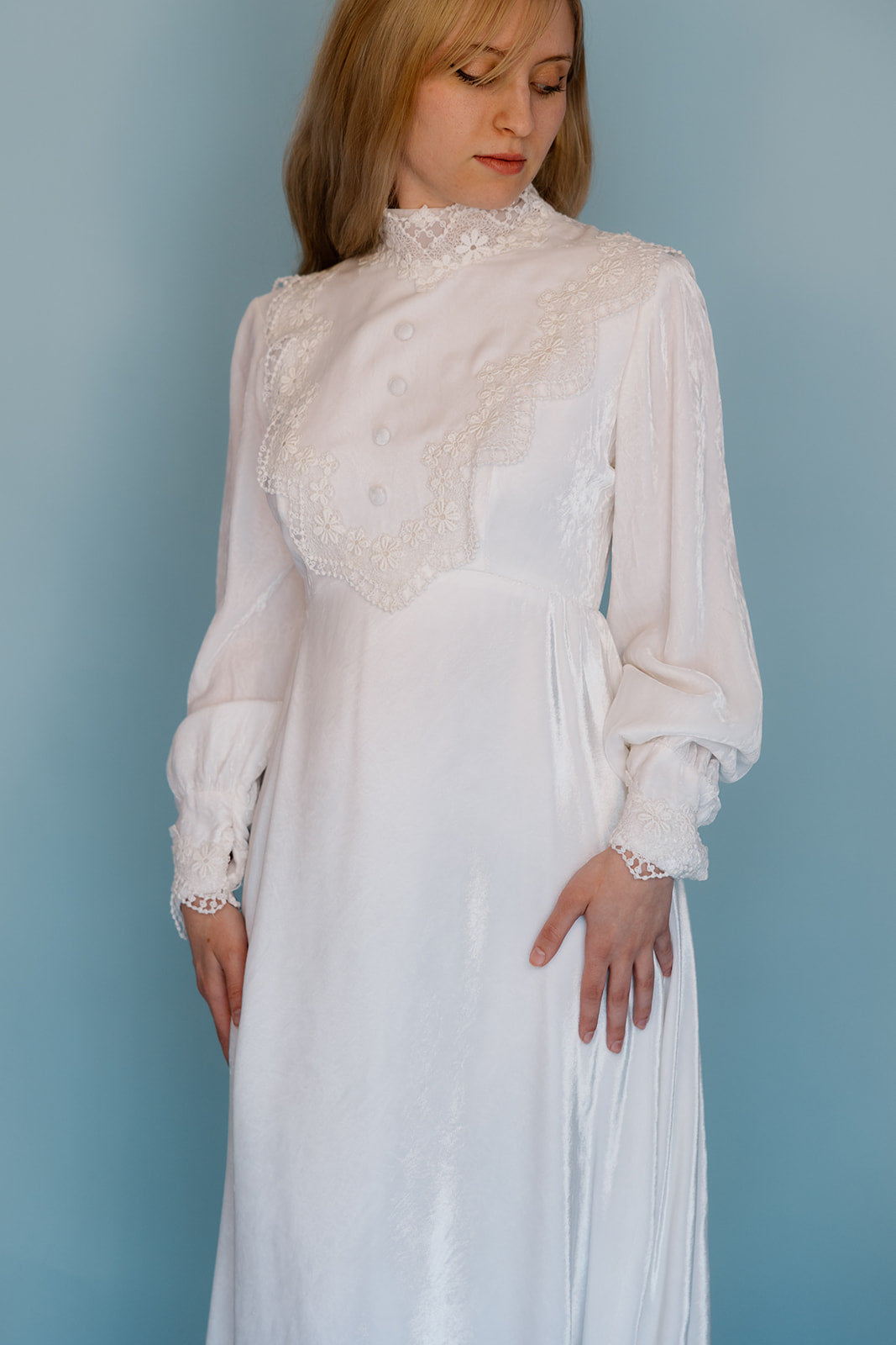 Morgan: 1970s velvet long sleeve gown