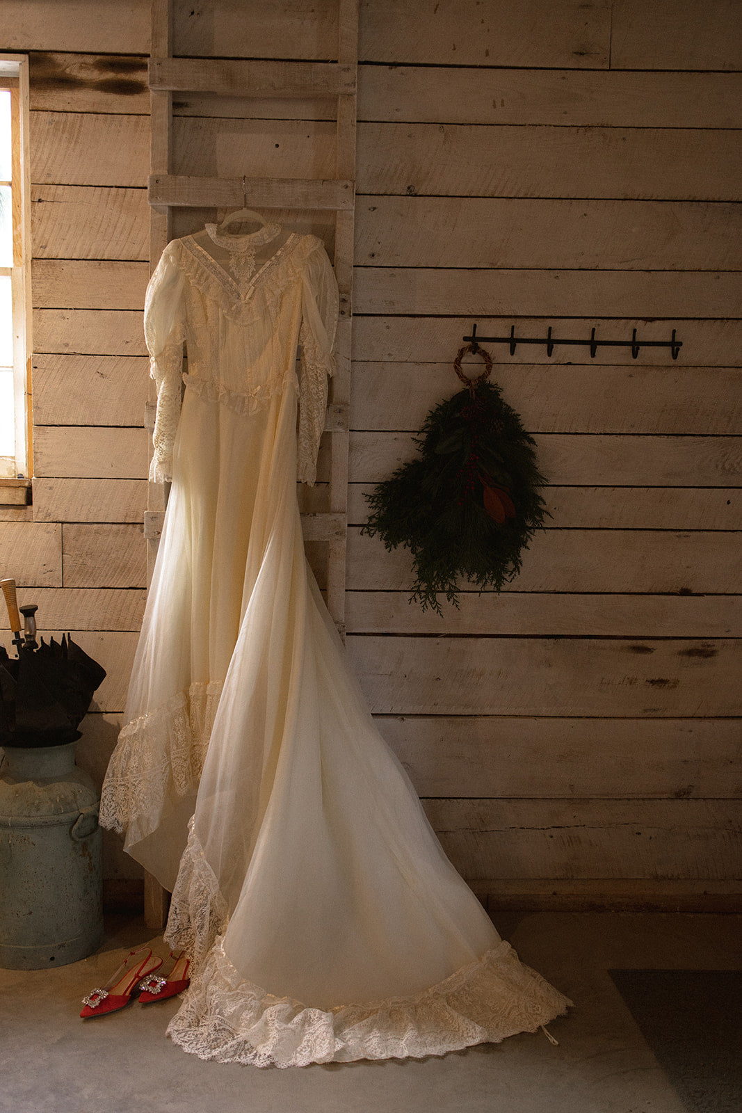 Holly: 1981 Ivory Chiffon Gown with Bows