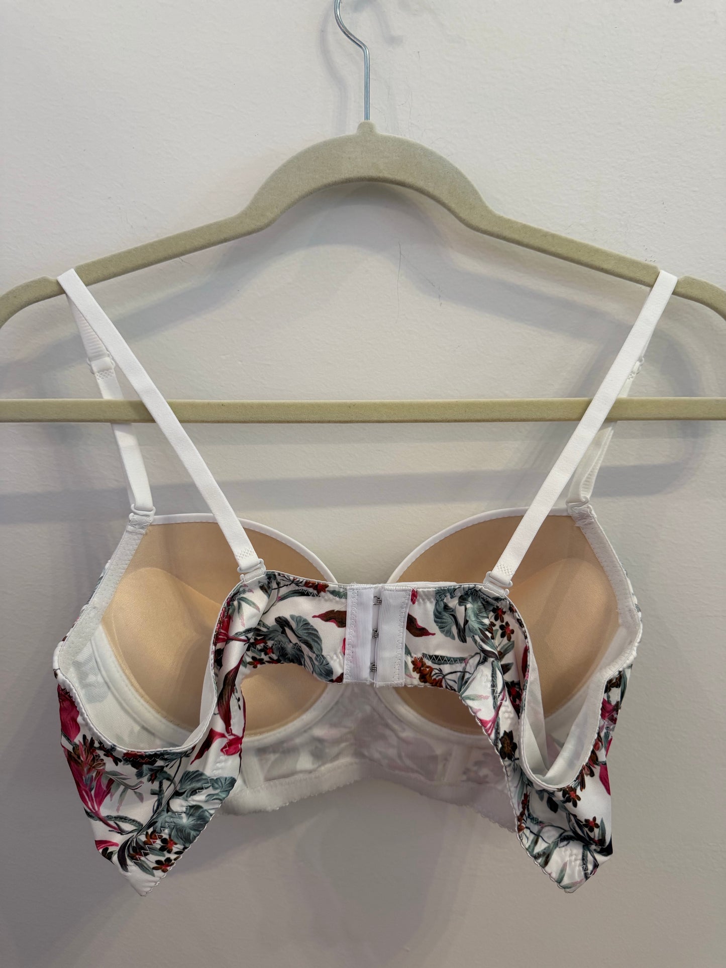 *No Label | Bralette (XL)