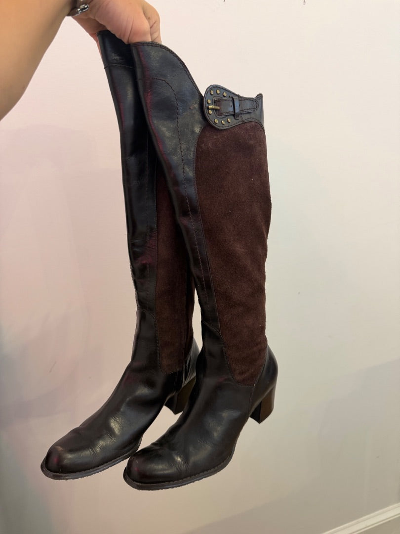 *Adrienne Vittadini | Leather Heel Boots (7.5)