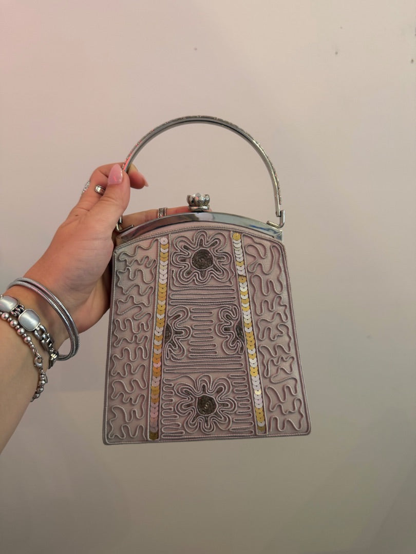 *Farfalla | Crossbody Clutch ()