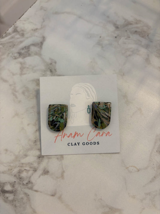 *Anam Cara Clay Goods | Stud Earring ()