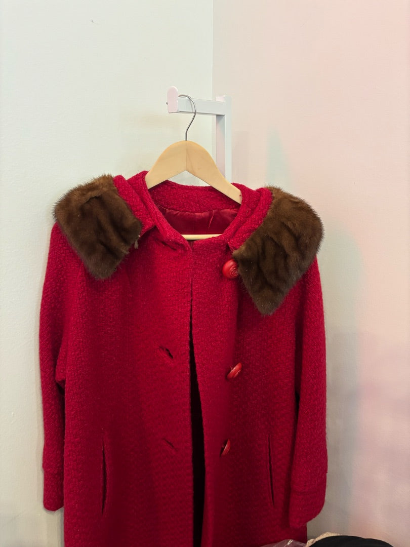 *Chevy Chase | Wool Coat, Fur Collar (S)