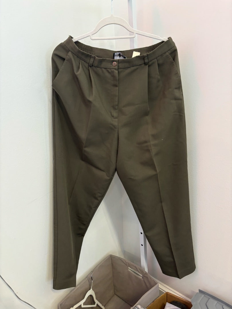 *Requirements | Trousers (14)