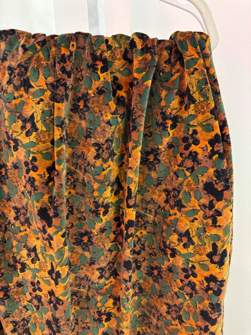 *1970s | Velvet Floral Skirt (S)