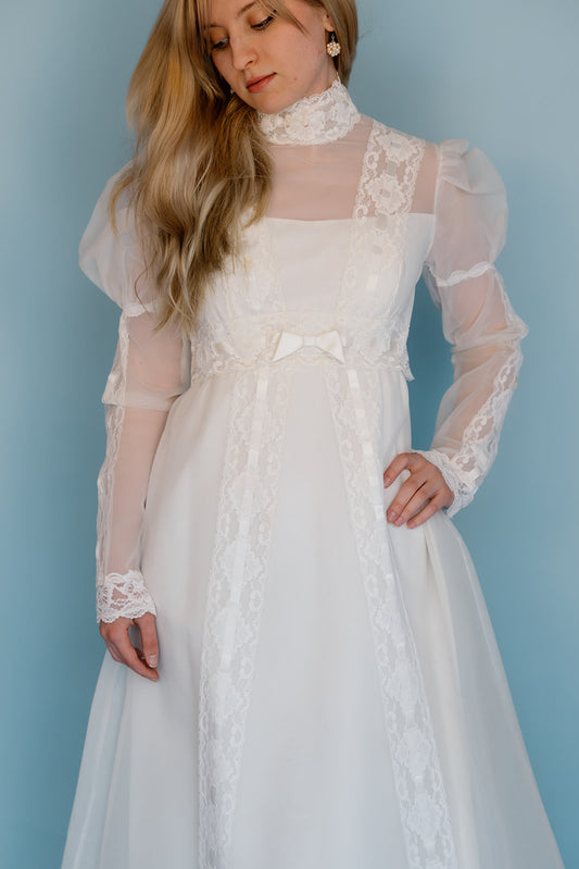 Lily: 1960s lace and chiffon gown with no train