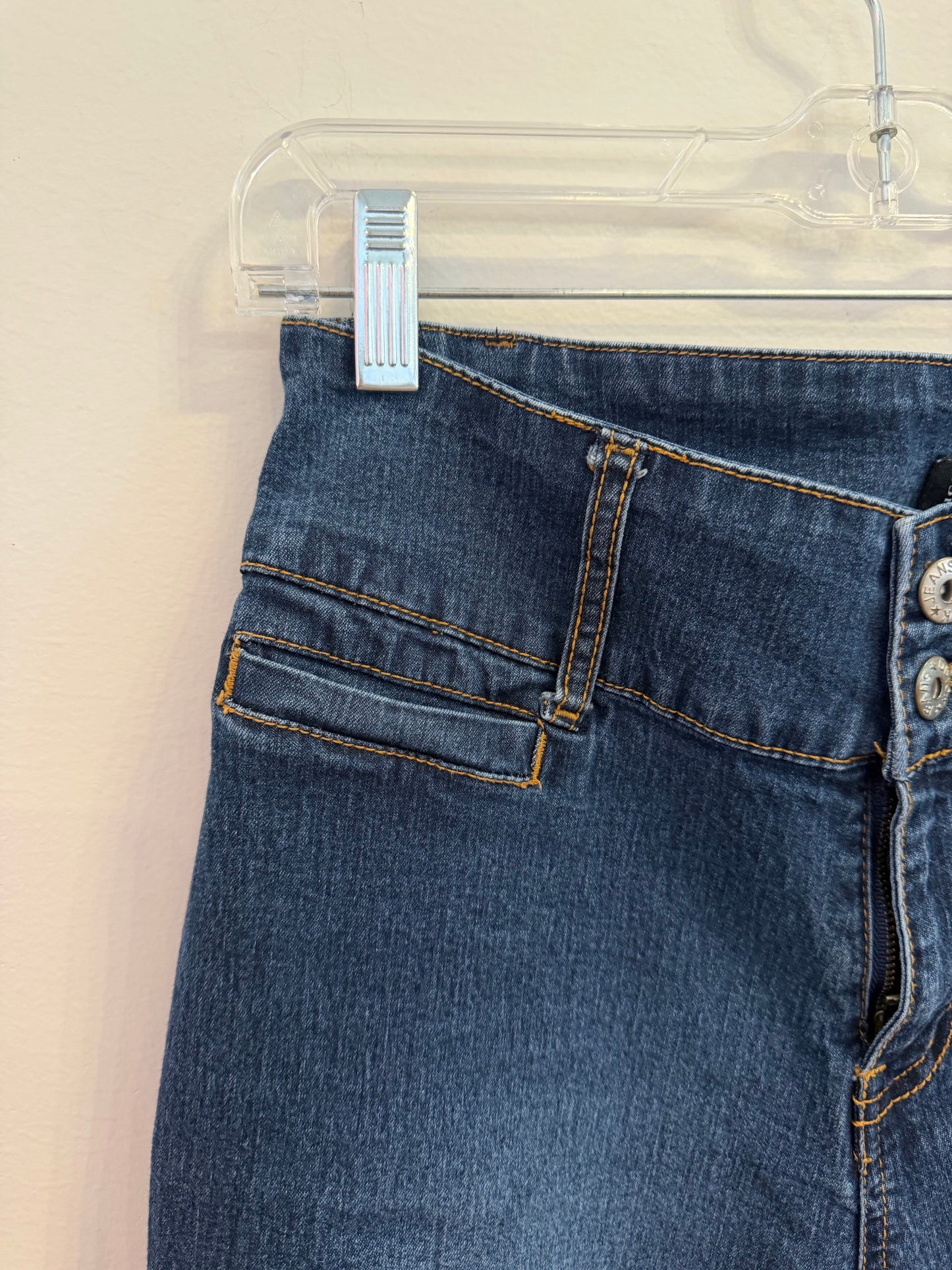 *Quick | Y2K Jeans (9)