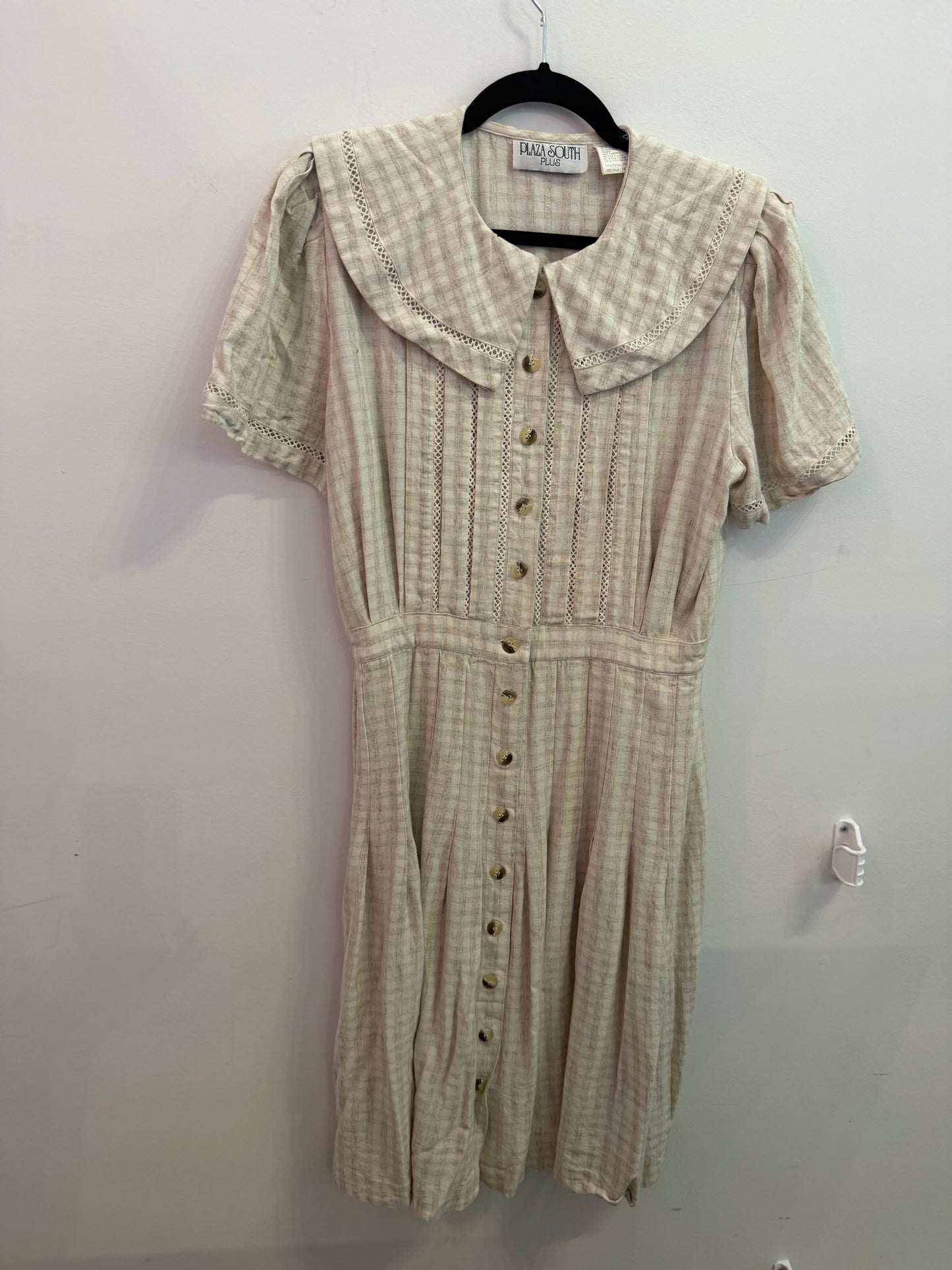 *Plaza South | Button-Up Dress (14W)