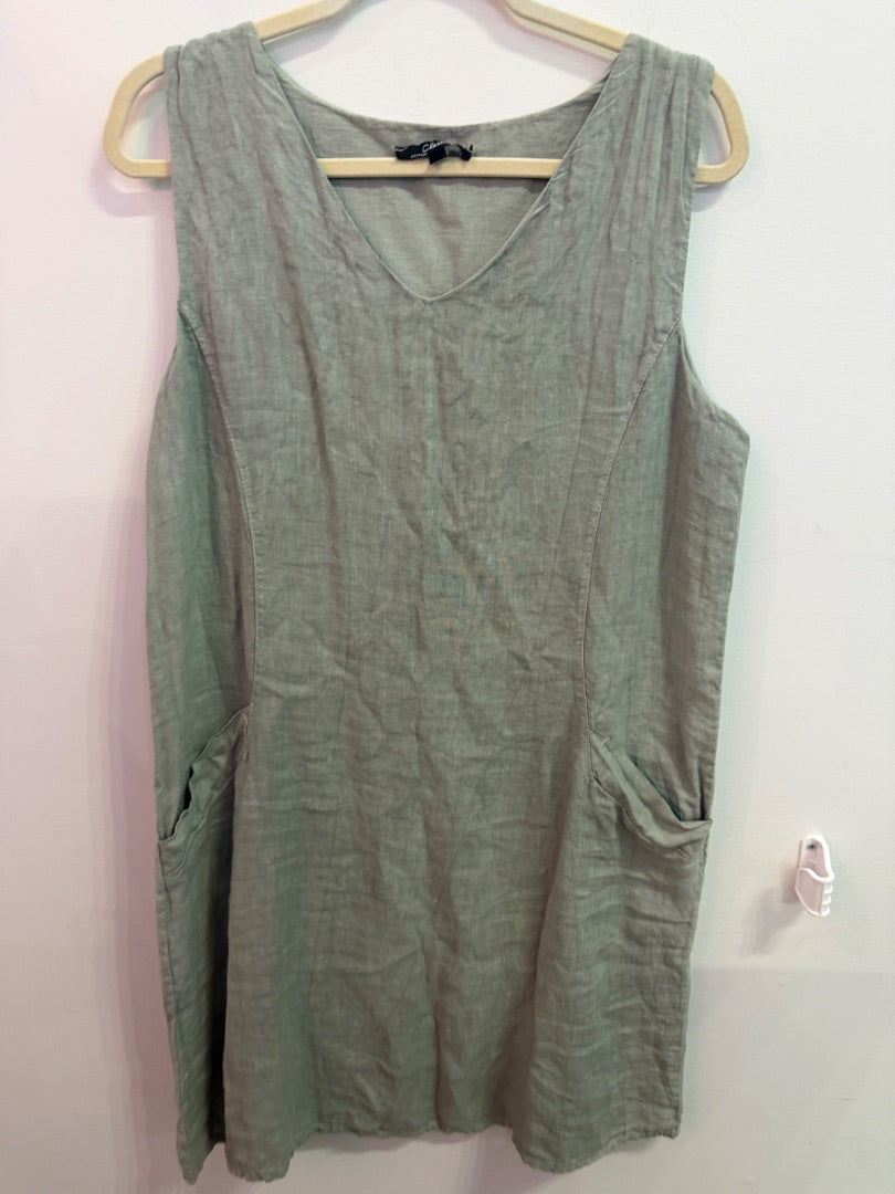 *Charlie | Midi Dress (XL)