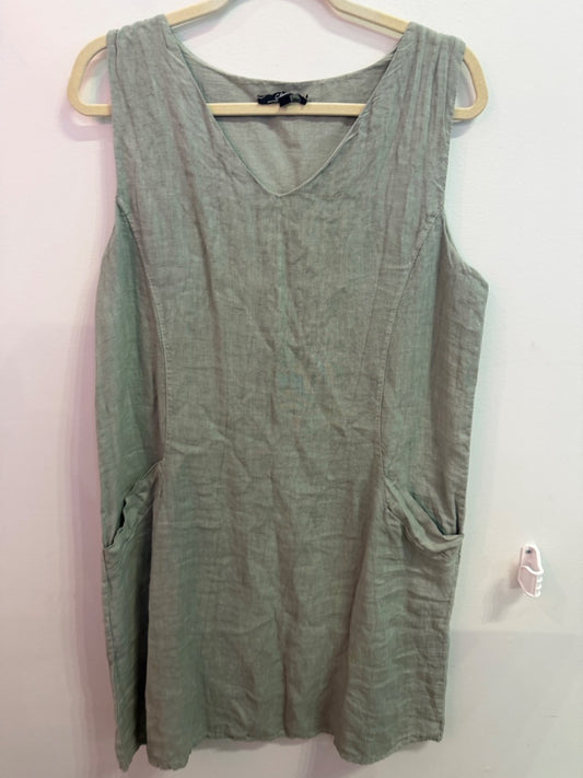 *Charlie | Midi Dress (XL)