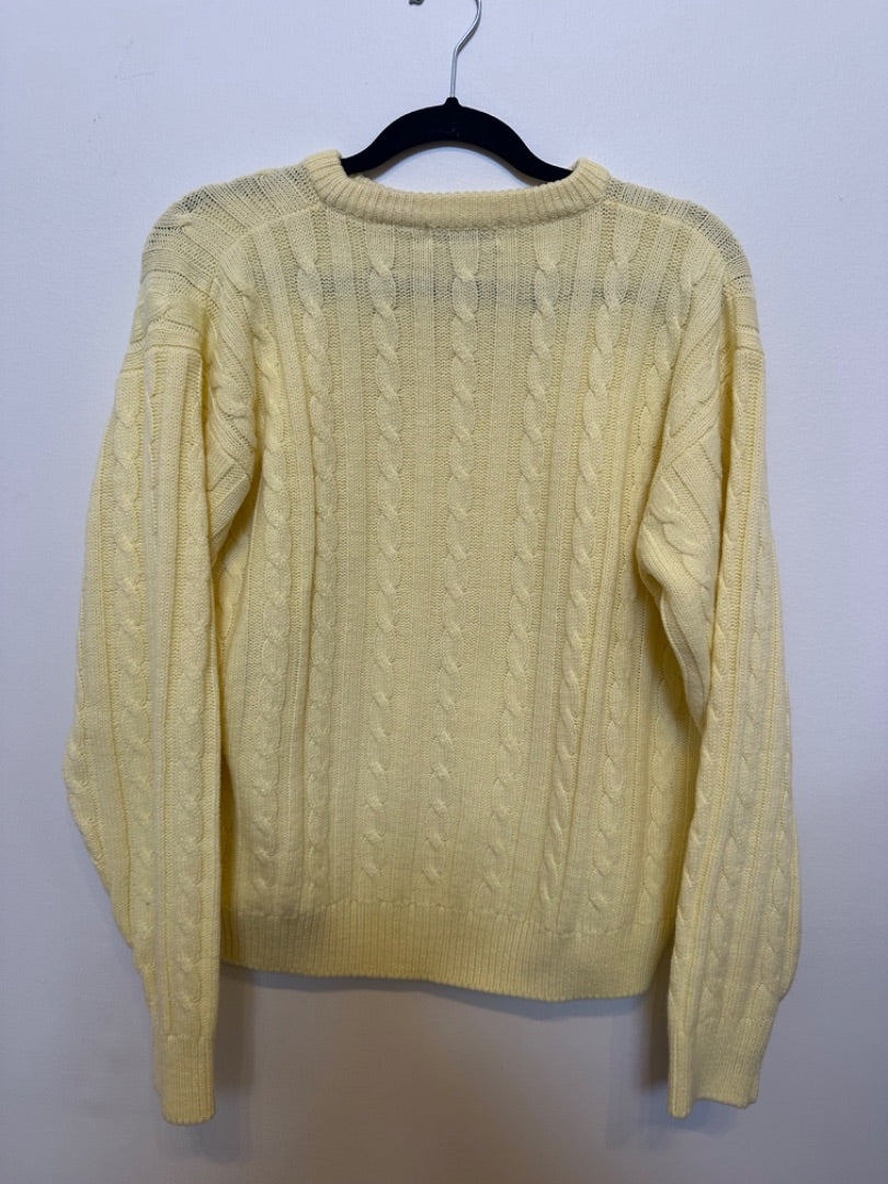 *Carriage Court | Sweater (L)