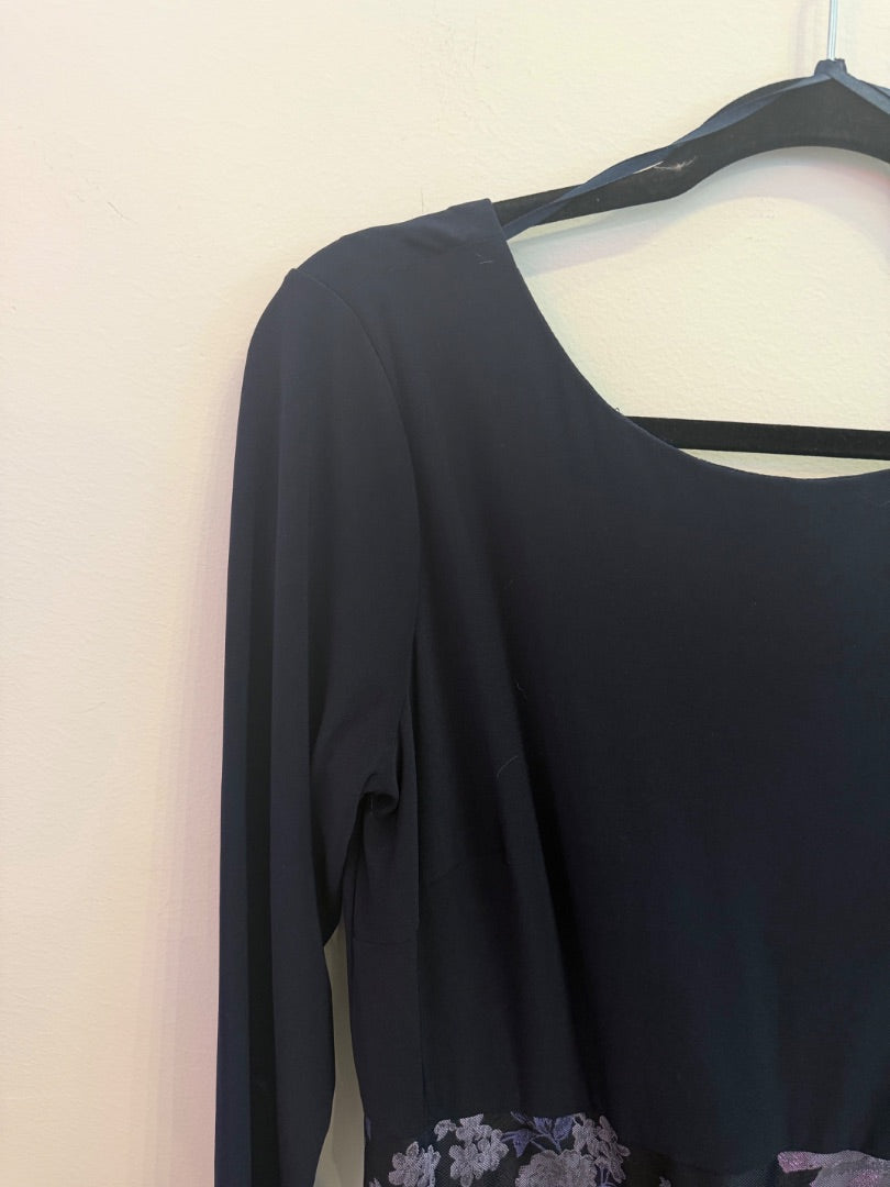 *ELLE | Midi Dress (M)