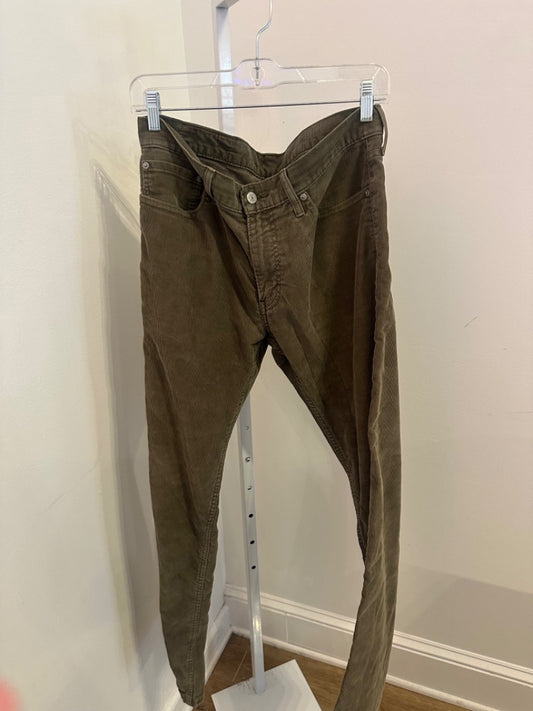 *Levi’s  | Corduroy Pants (34x32)