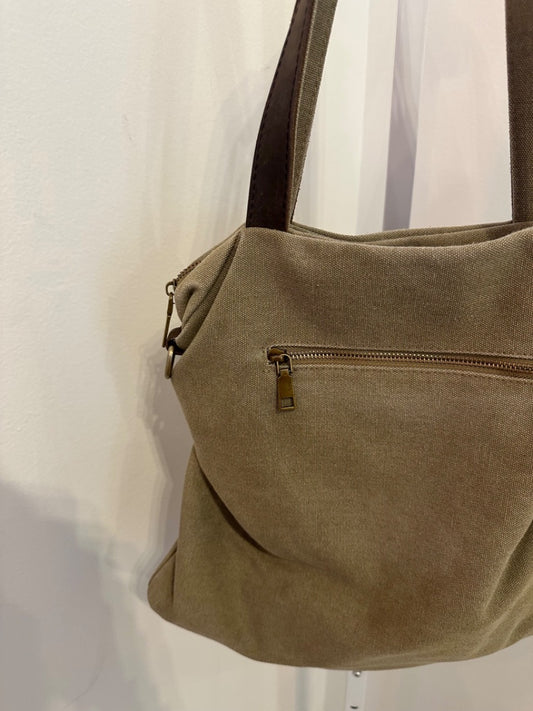 *Farmhouse is My Style  | Satchel ()