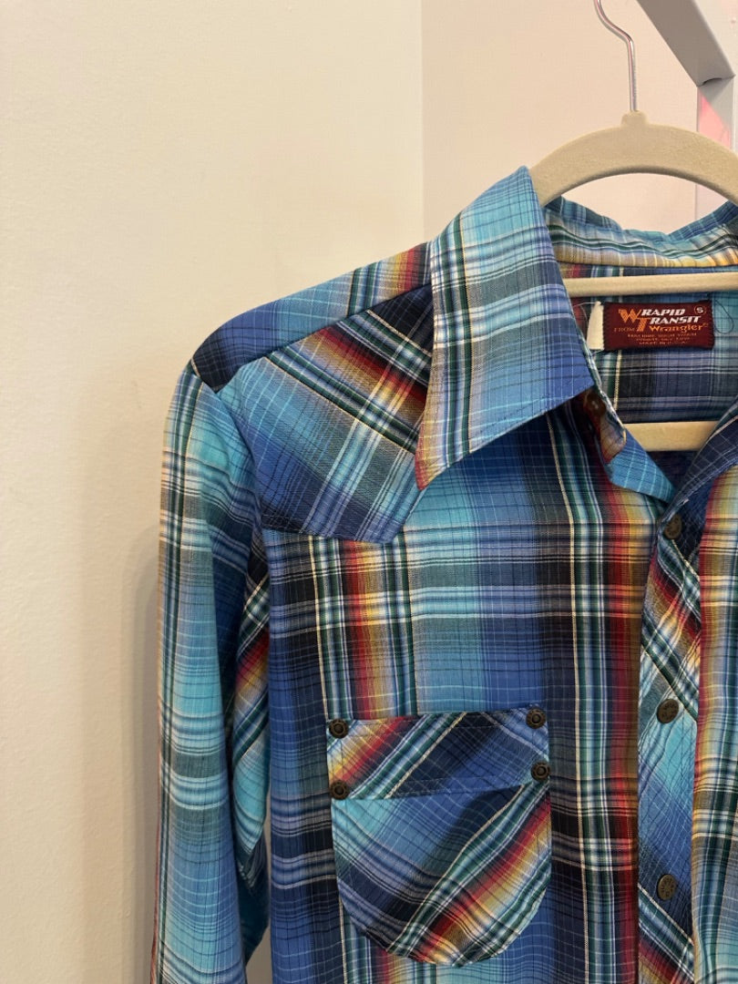 *Wrangler  | Button Up (M)