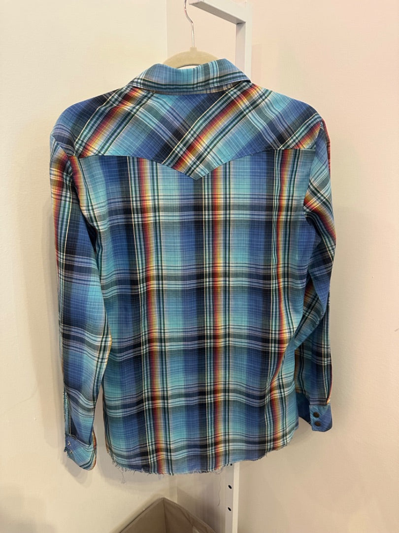 *Wrangler  | Button Up (M)
