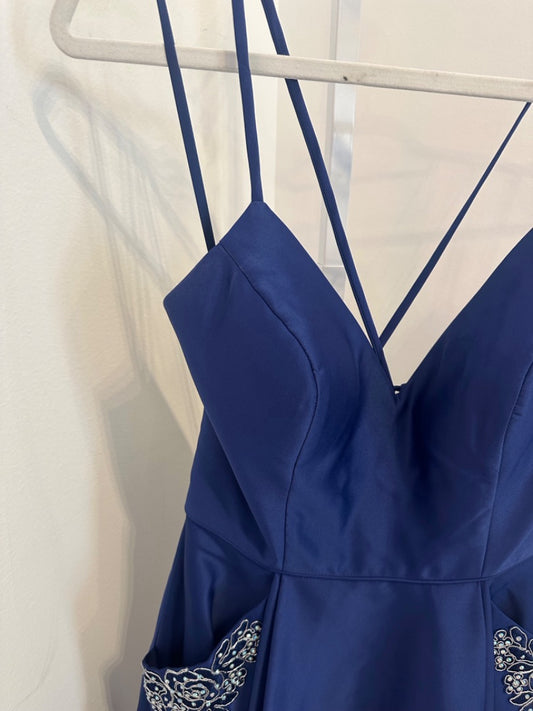 *Blondie | Formal Short Dress (5)