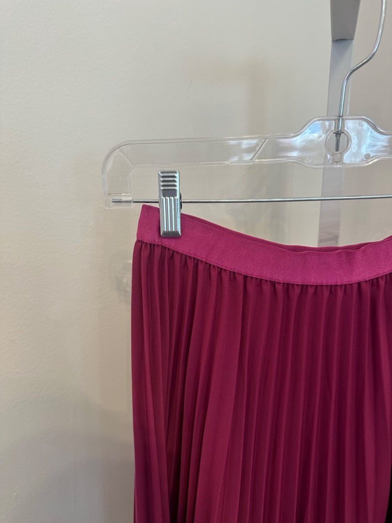 *Jade | Midi Skirt (XS)