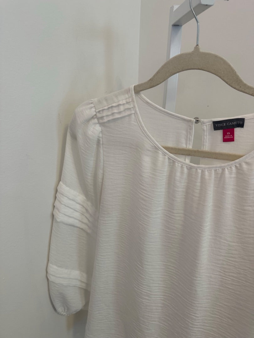 *Vince Camuto | Blouse (XS)