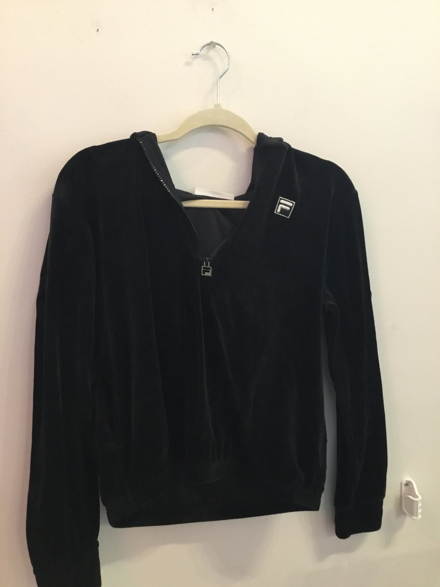 *Fila  | Hoodie (M)