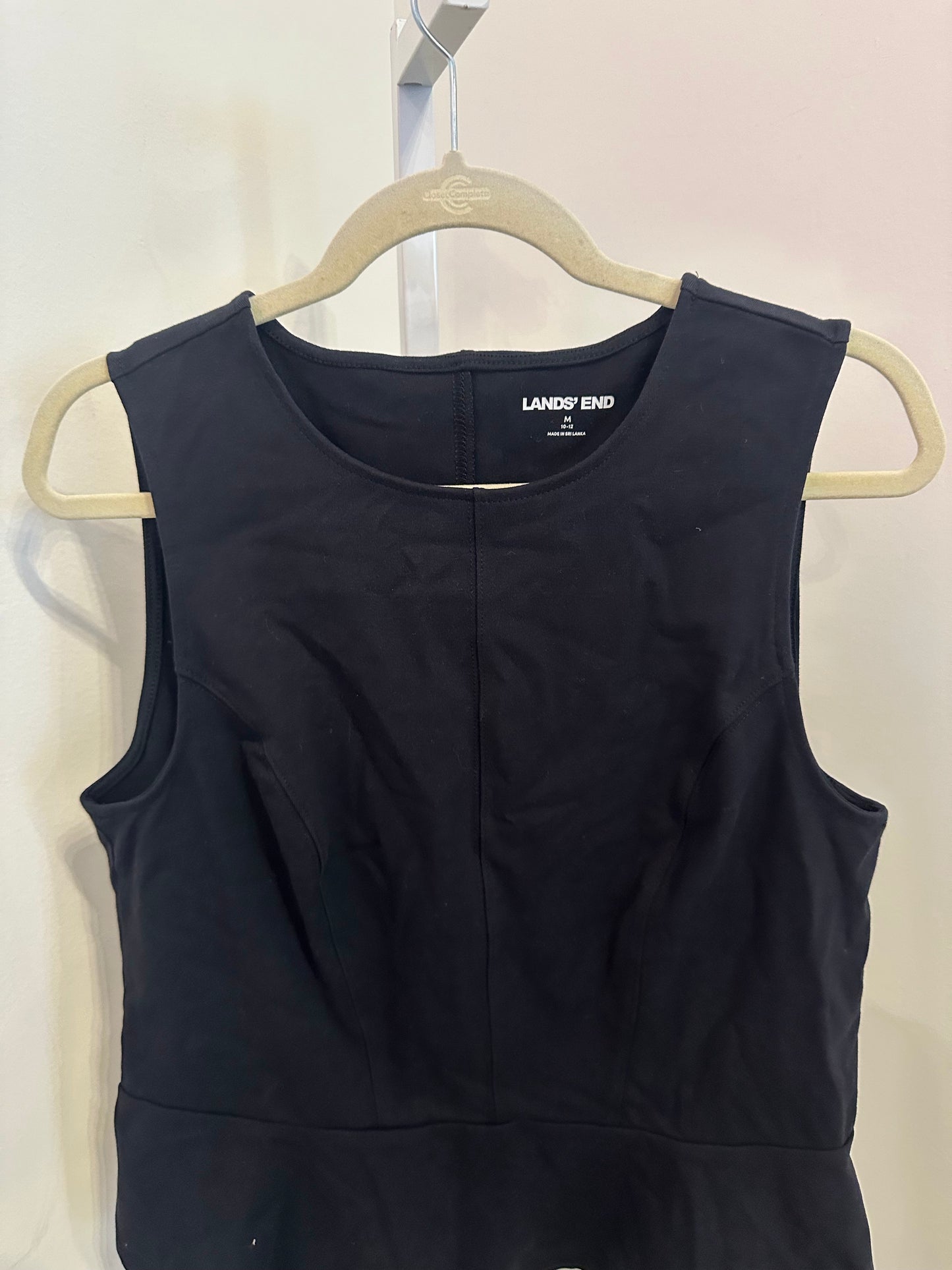 *Lands End | Stretchy Tank (M)