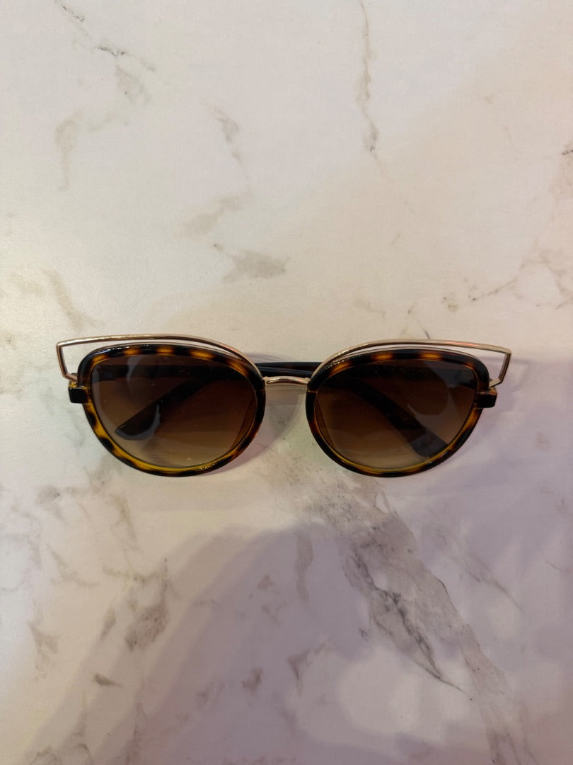 *No Label | Sunglasses (OSFM)