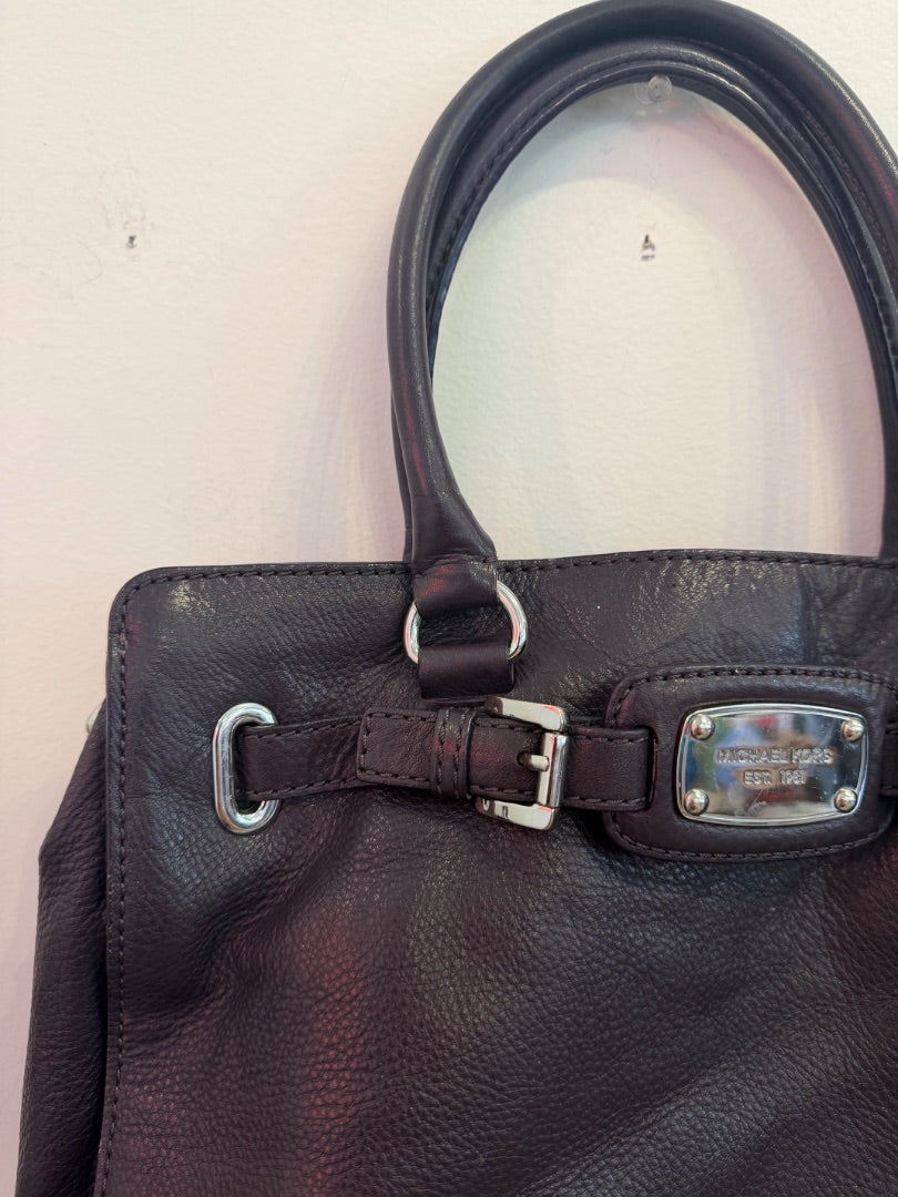 *Michael Khors | Leather Purse (OSFM)