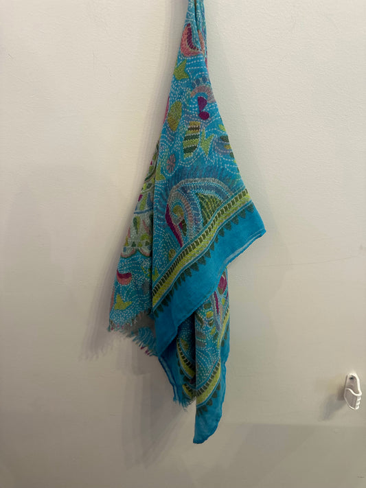*No Label | Flowy Scarf (OSFM)