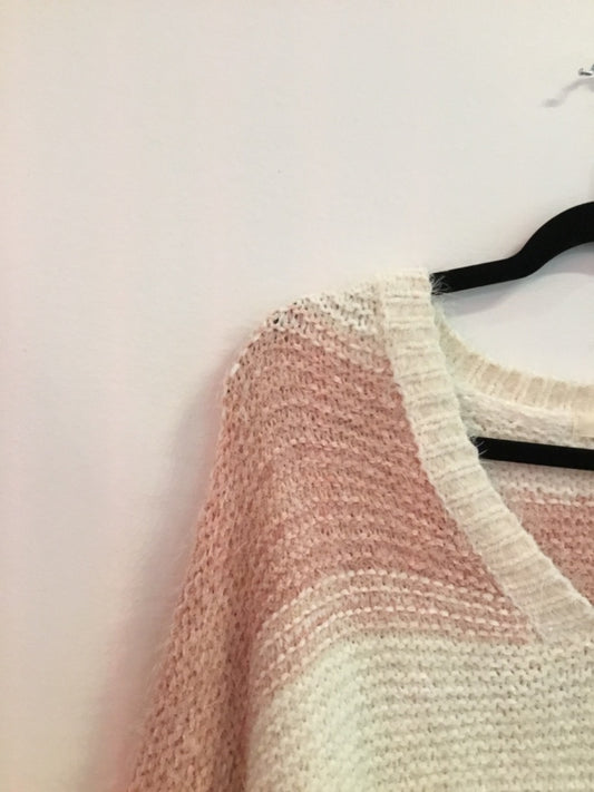 *Debut  | Sweater (M)