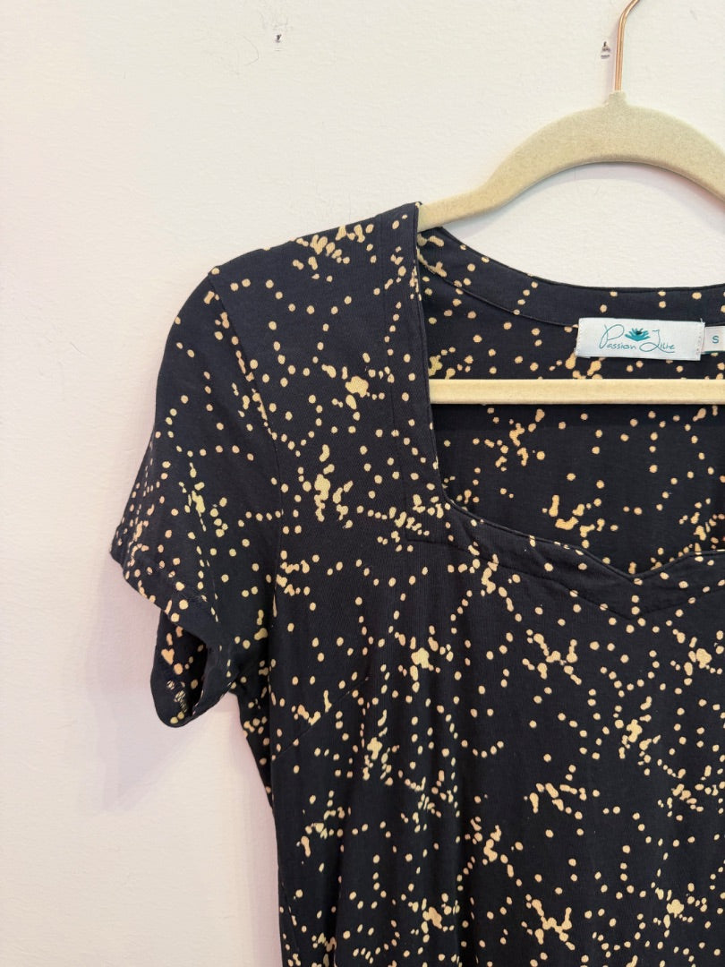 *Passion Lilie | Midi Dress (S)