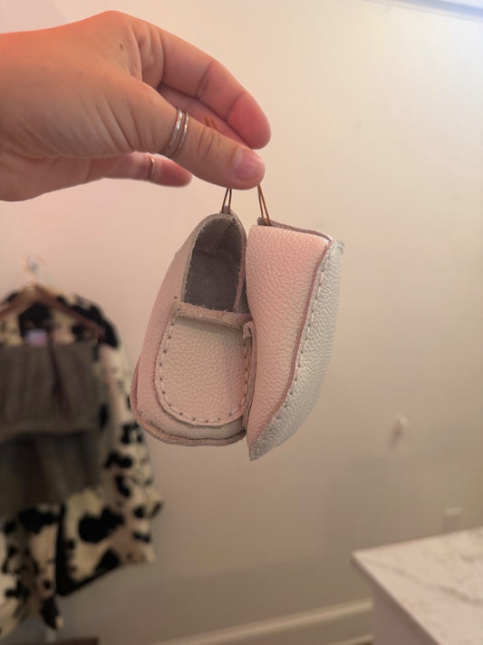*Handmade Leather | Baby Shoes ()