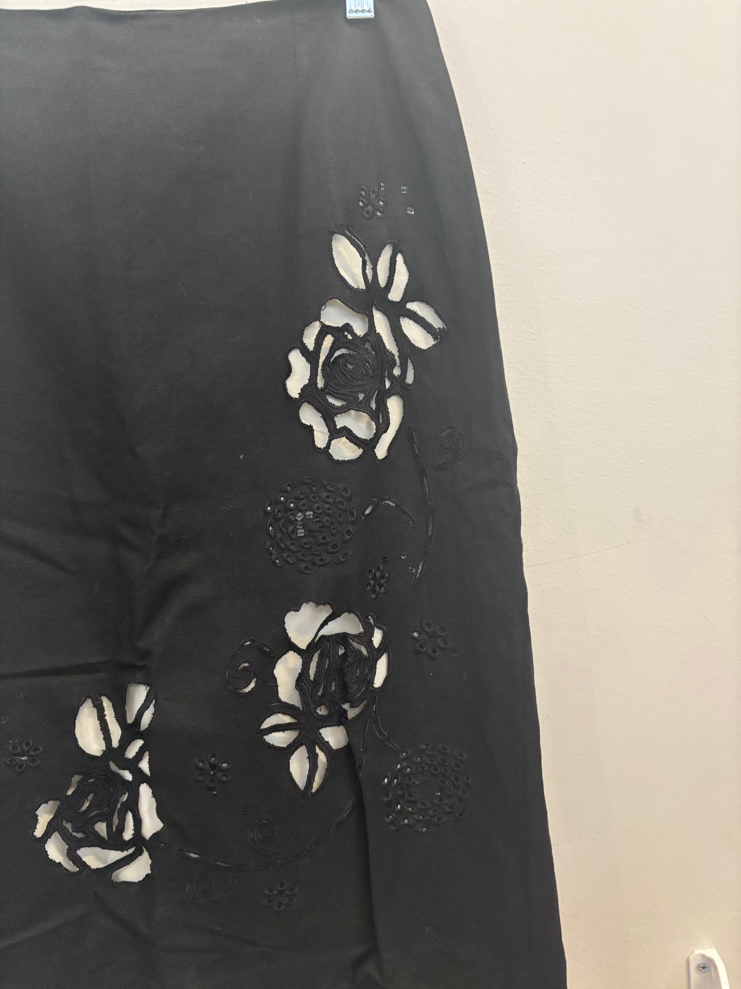*Alexandra Bartlett | Cutout Floral Skirt (8)