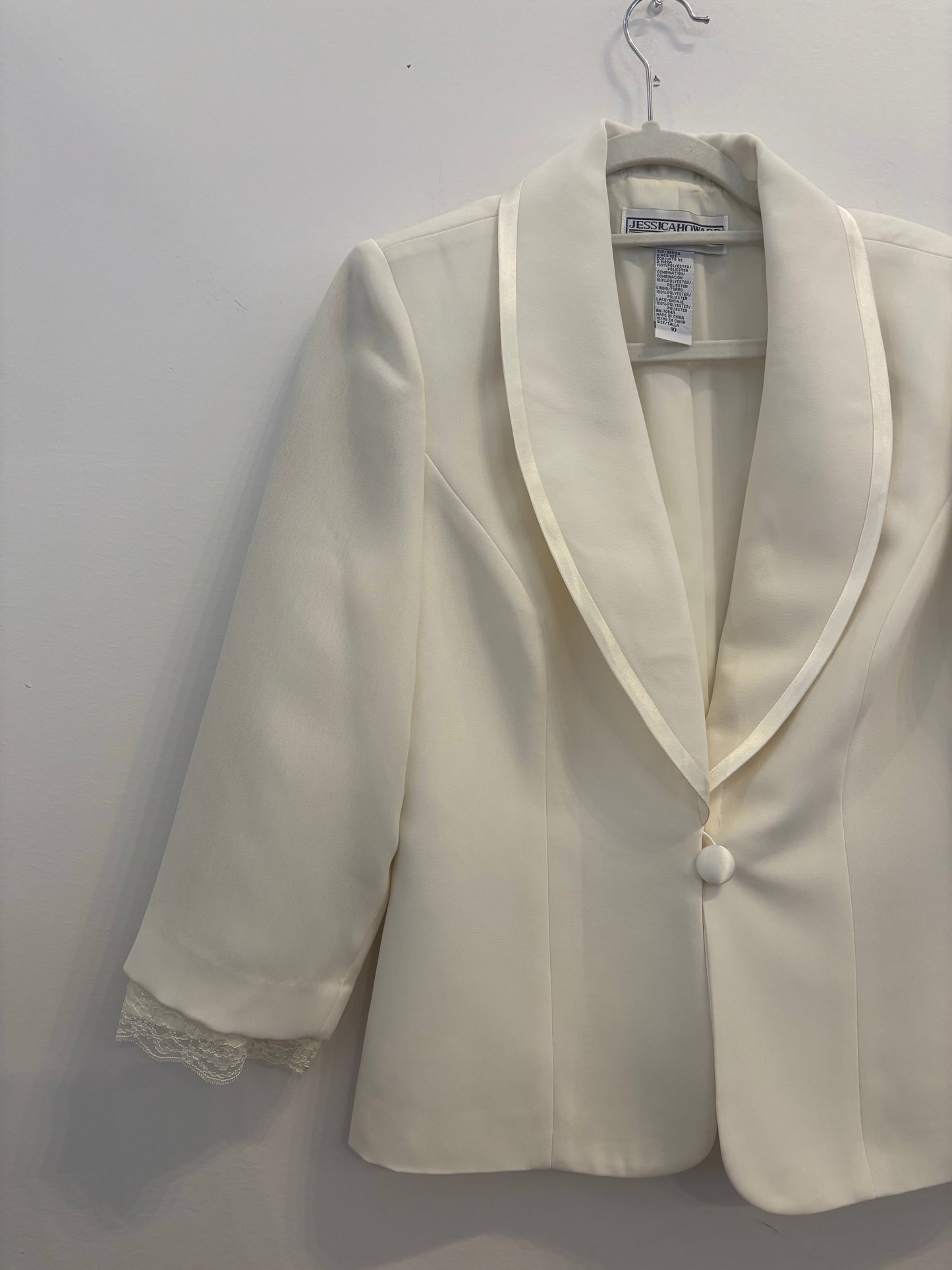 *Jessica Howard | Blazer (10)