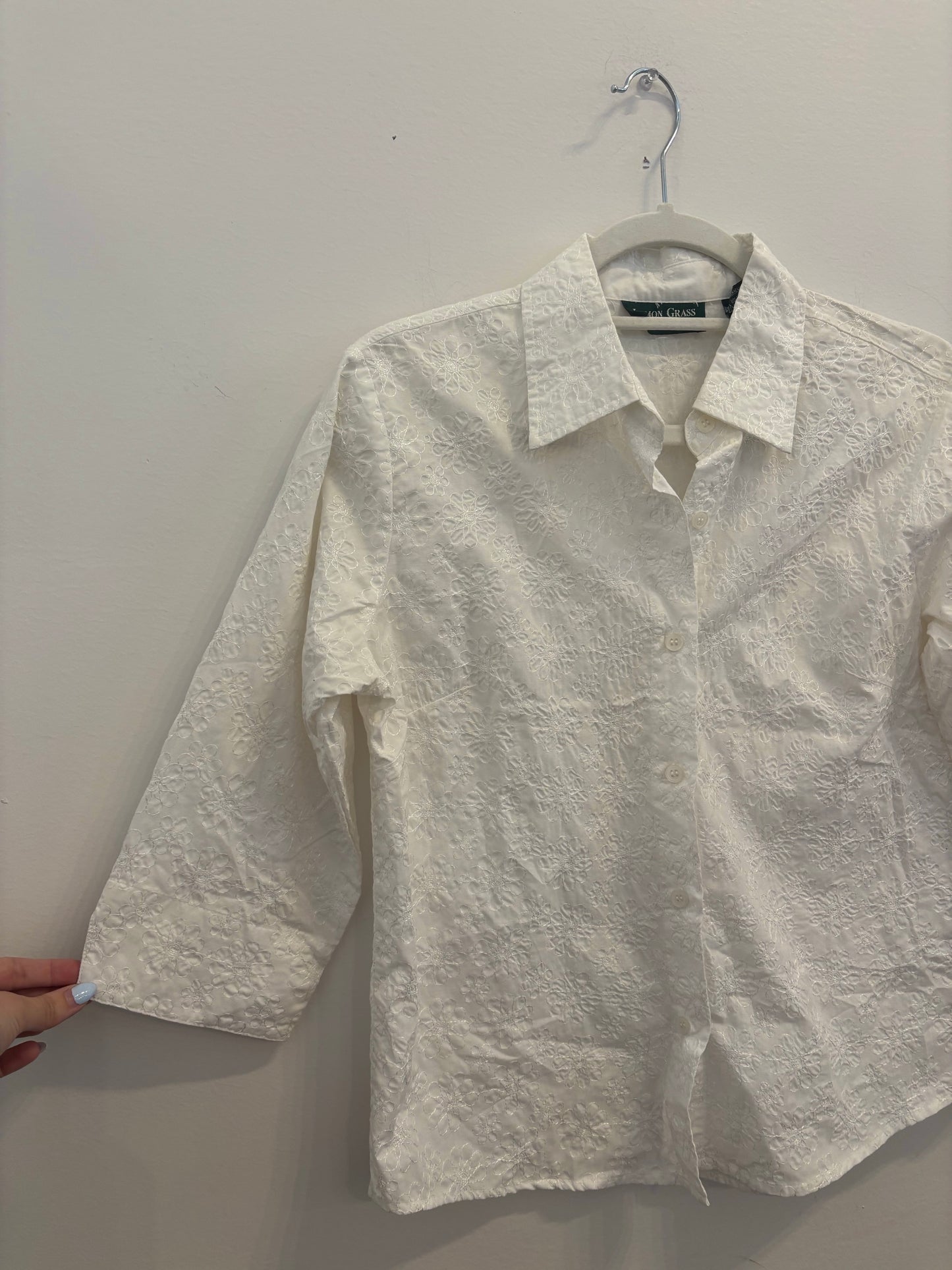 *Lemon Grass | Eyelet Top (M)