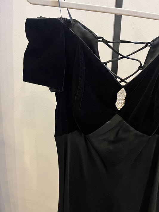 *Midnight Glo | Formal Gown (14)