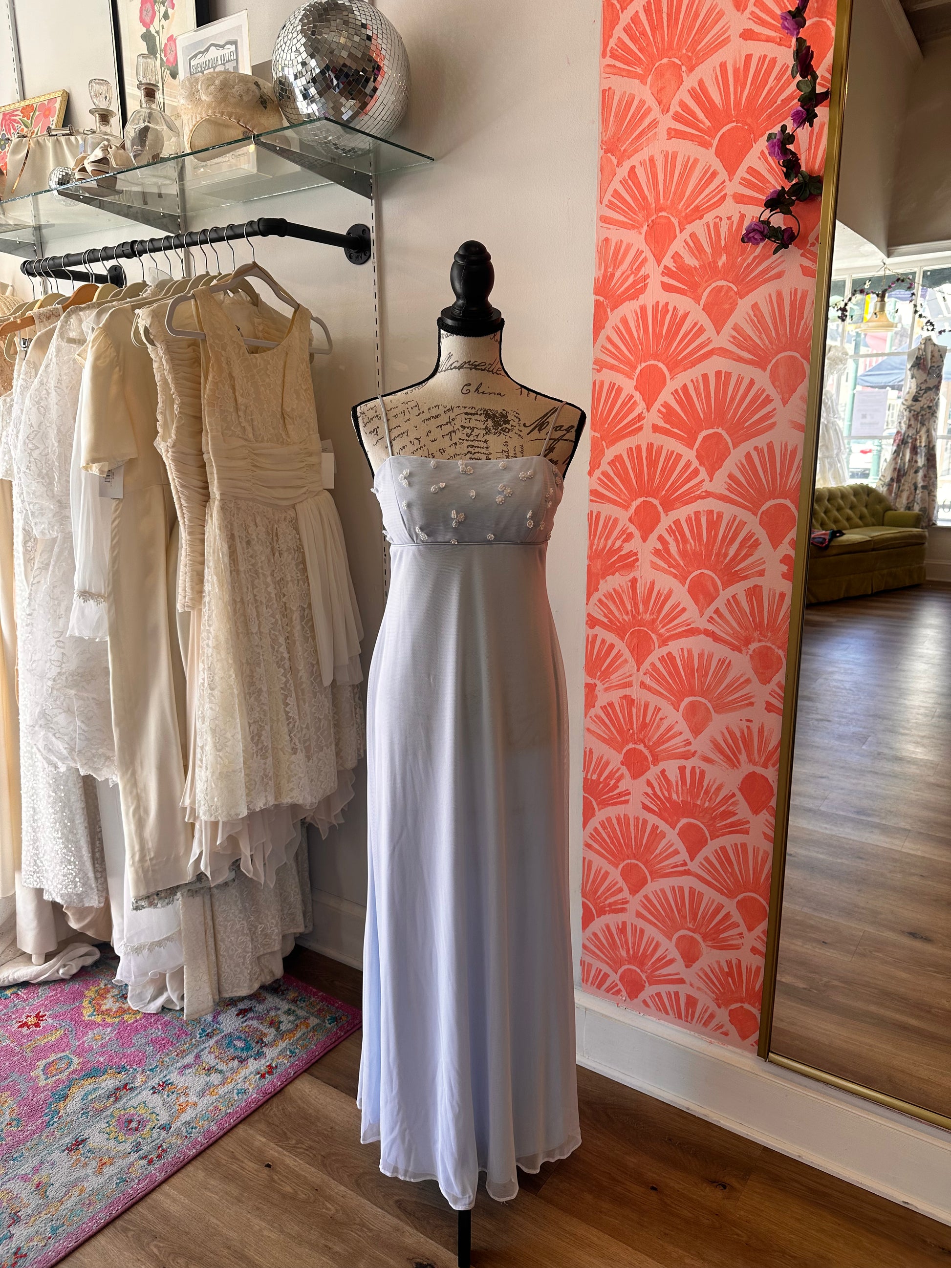 Baby Blue 90s Gown w Daisy Details (XS) Juniper Lane Baby Blue 90s Gown w Daisy Details (XS) Juniper Lane