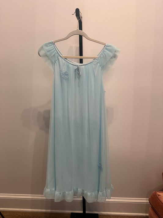VTG Baby Blue Ruffle Night (M)