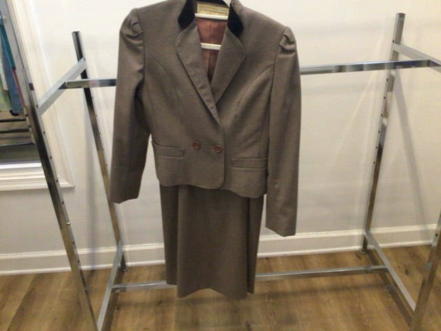 *Bert Newman | Suit Set (4)
