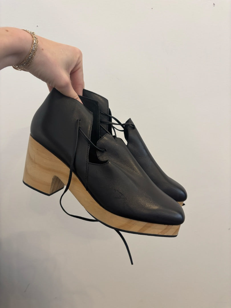 *Kelsi Dagger | Block Heel Booties (7.5)