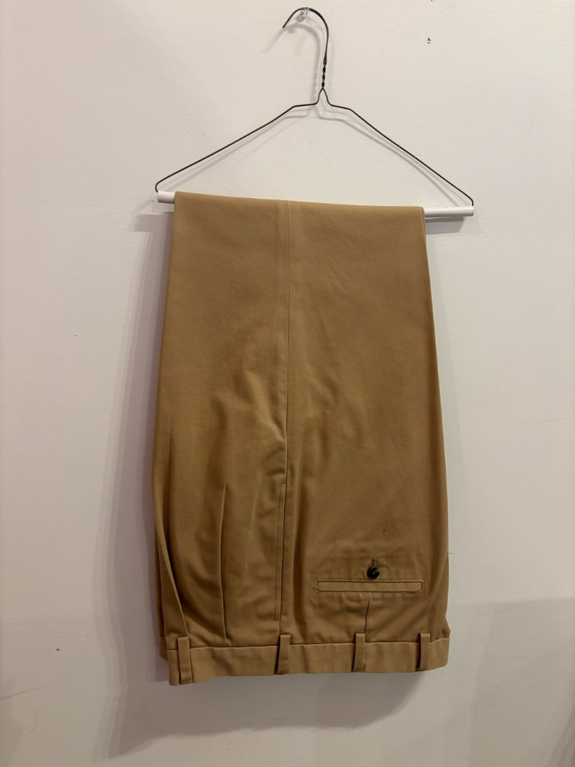 *Brooks Brothers  | Pants (36 x 34)