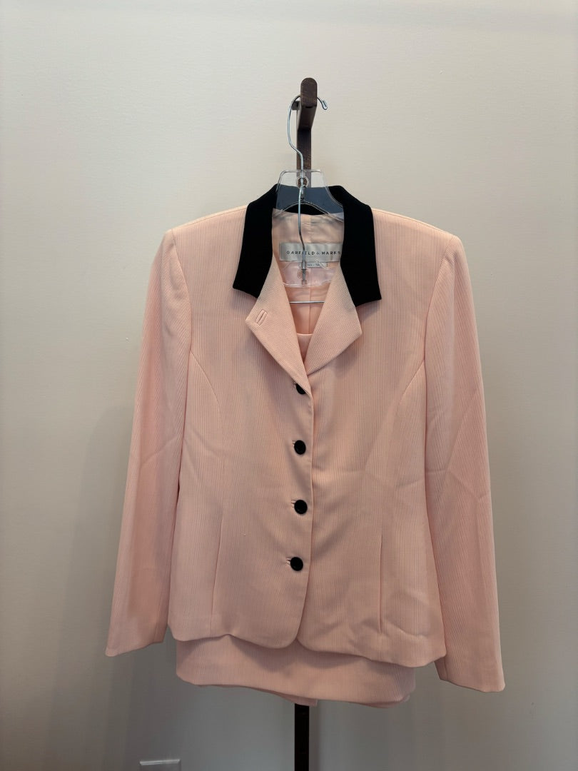 *Garfield & Marks | Blazer & Skirt Set (4)