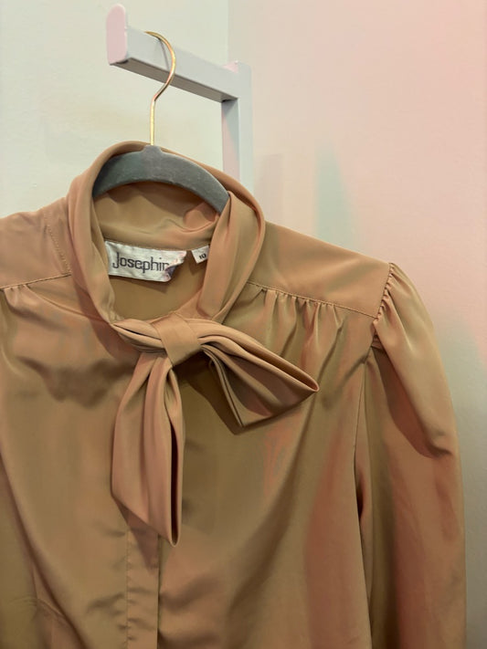 *Josephine | Blouse with Bow (10)