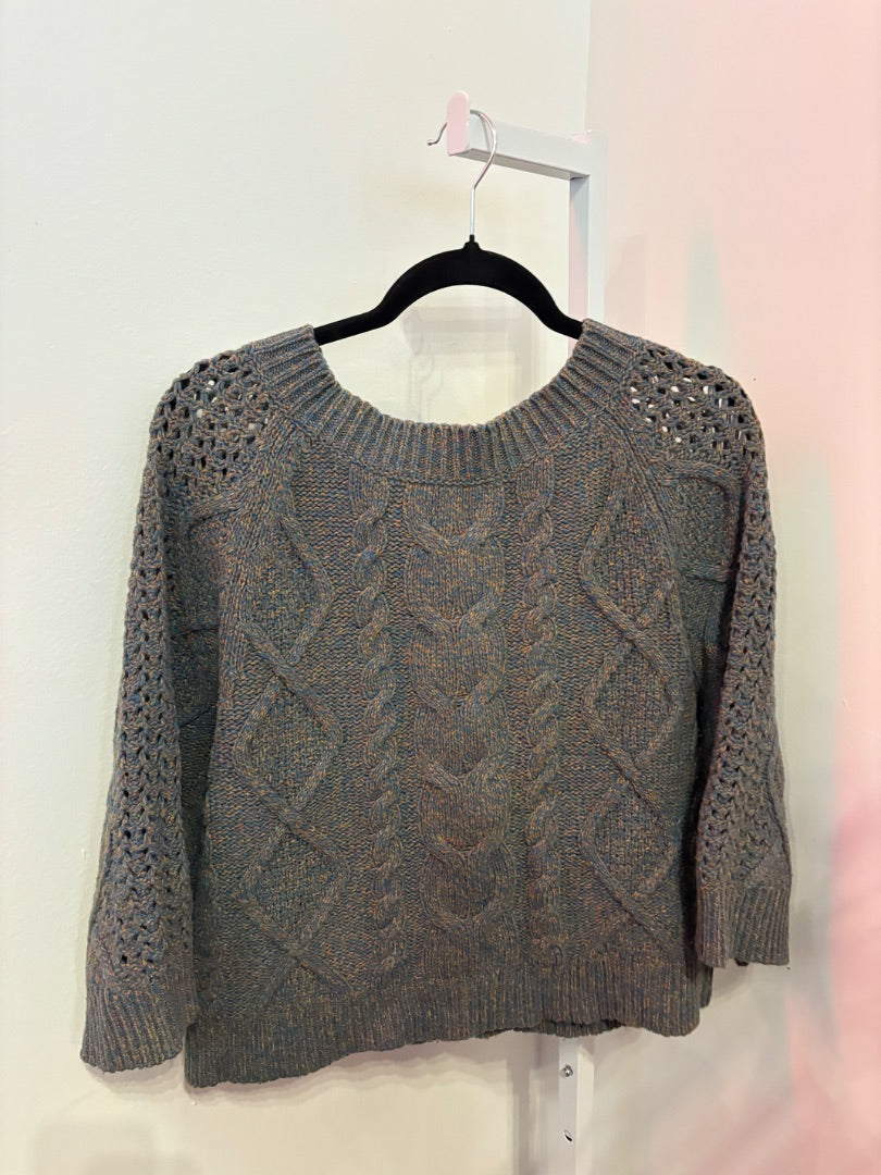 *Far Away | Button Back Sweater (S)