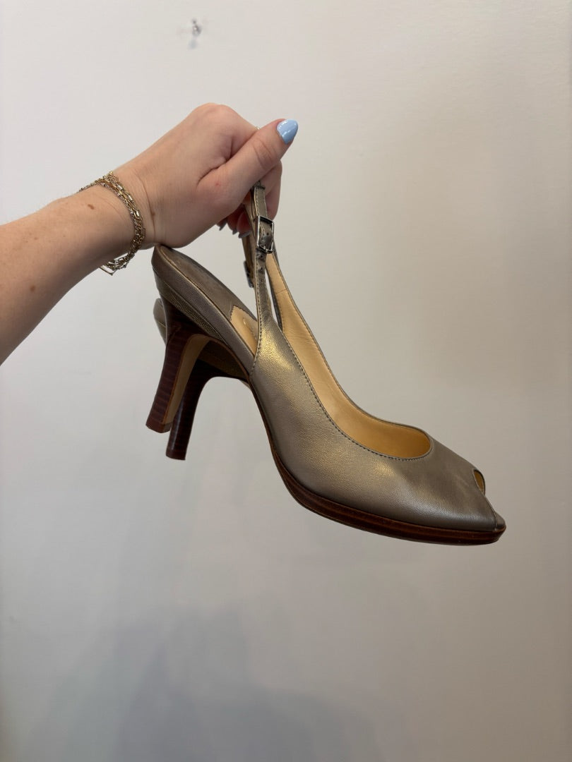 *Cole Haan | Leather Heels (8.5)