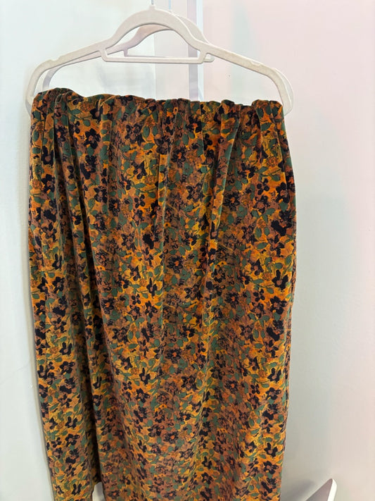 *1970s | Velvet Floral Skirt (S)