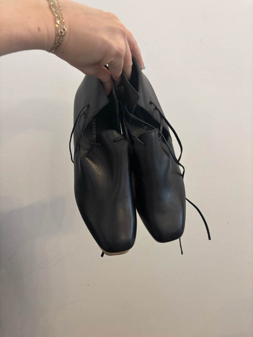 *Kelsi Dagger | Block Heel Booties (7.5)