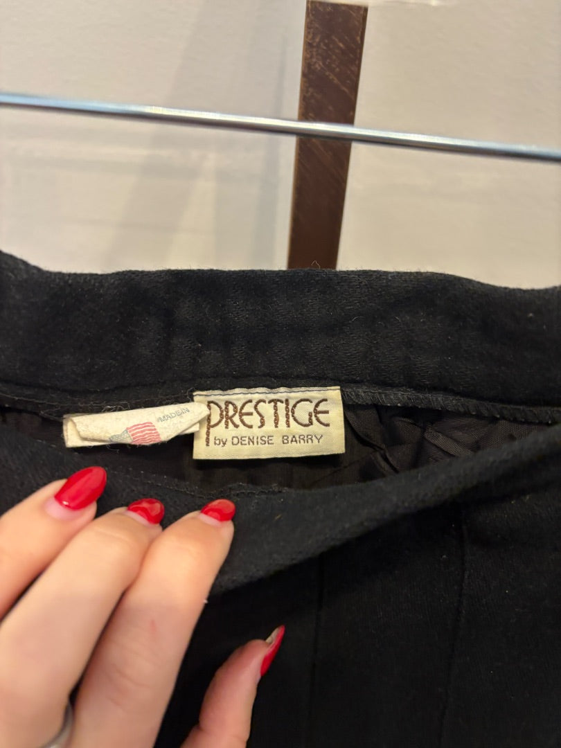 *Prestige | Pleated Skirt (M)