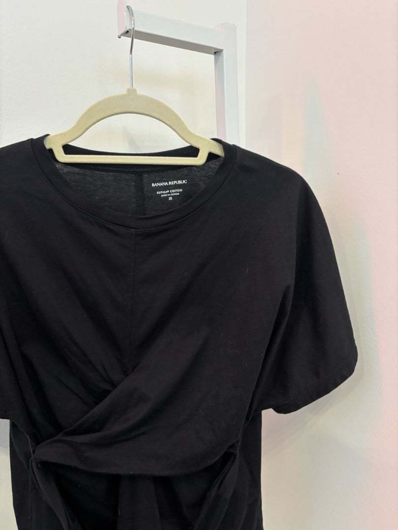*Banana Republic | Wrap T-Shirt (XS)