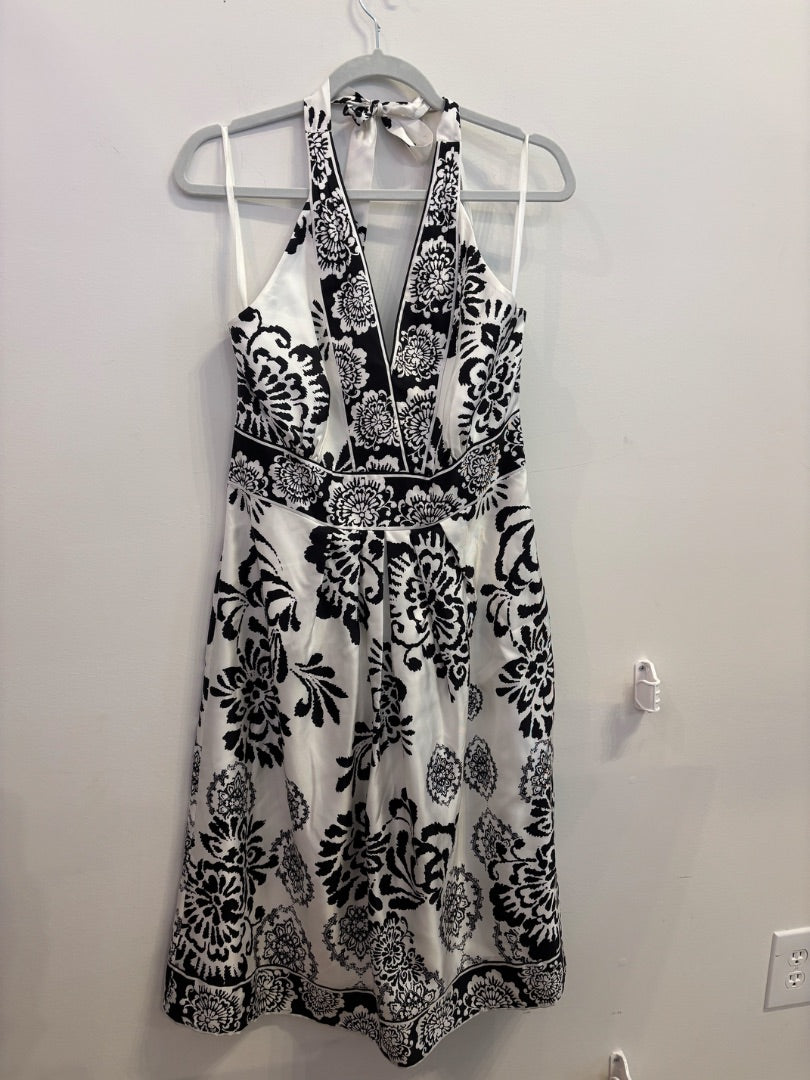 *White House Black Market | Halter Dress (12)